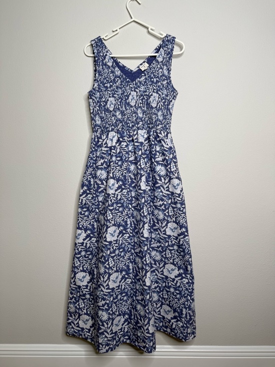 Marea By Liz Joy Dresses & Skirts - Mara Blue Floral Smocked-Top Midi Dress